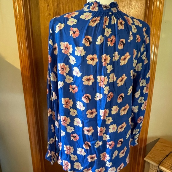 Lucky Brand Cold Shoulder Blouse - Picture 4 of 5